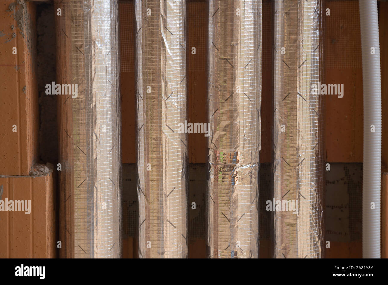 Alta temperatura di isolamento della tubazione per il solare caldo-acqua sistemi Foto Stock