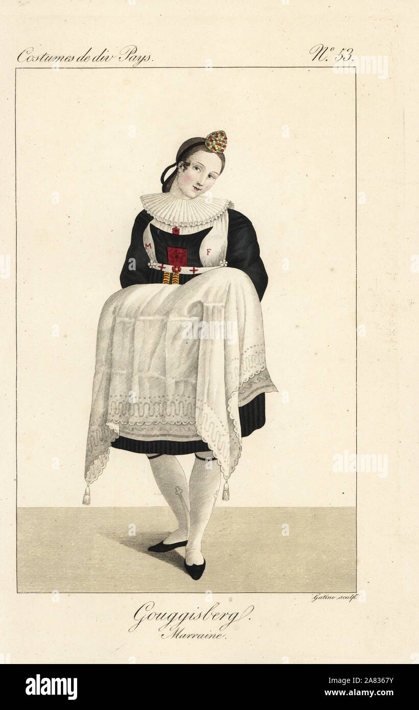 Madrina di Guggisberg, Svizzera del XIX secolo. Indossa un ciuffo hat, una piramide di fiori, un abito di seta nera con collare e la sua sigla ricamato sul suo grembo. Handcolored incisione su rame di Georges Jacques Gatine dopo una illustrazione di Louis Marie Lante da costumi di vari paesi, costumi de Divers Pays, Parigi, 1827. Foto Stock