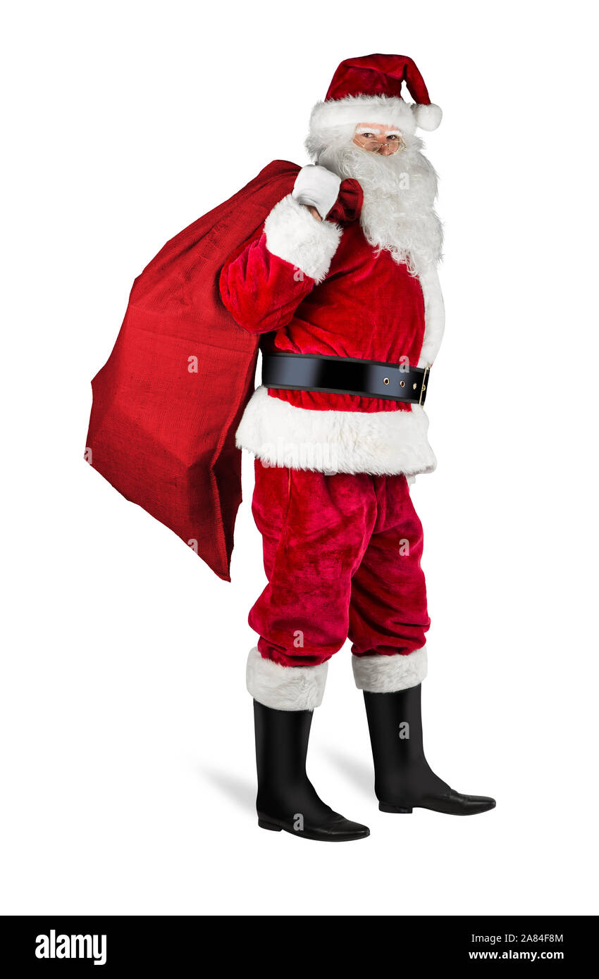 Classico rosso tradizionale babbo natale rosso con sacco di juta sacco pieno di dono presente per pronta consegna isolata su bianco sullo sfondo di Natale Foto Stock