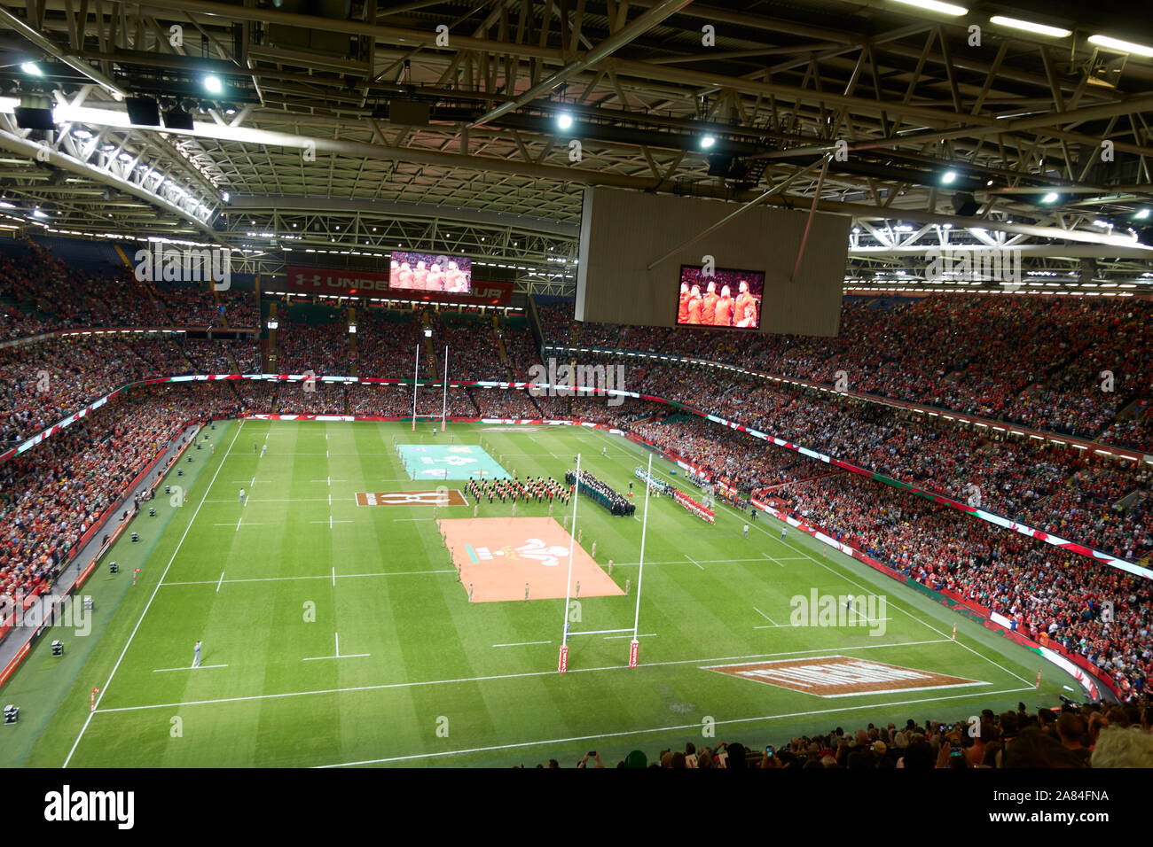 Il Galles contro l'Irlanda prima del 2019 Coppa del Mondo di rugby presso il Principato Stadium di Cardiff, Galles. Foto Stock