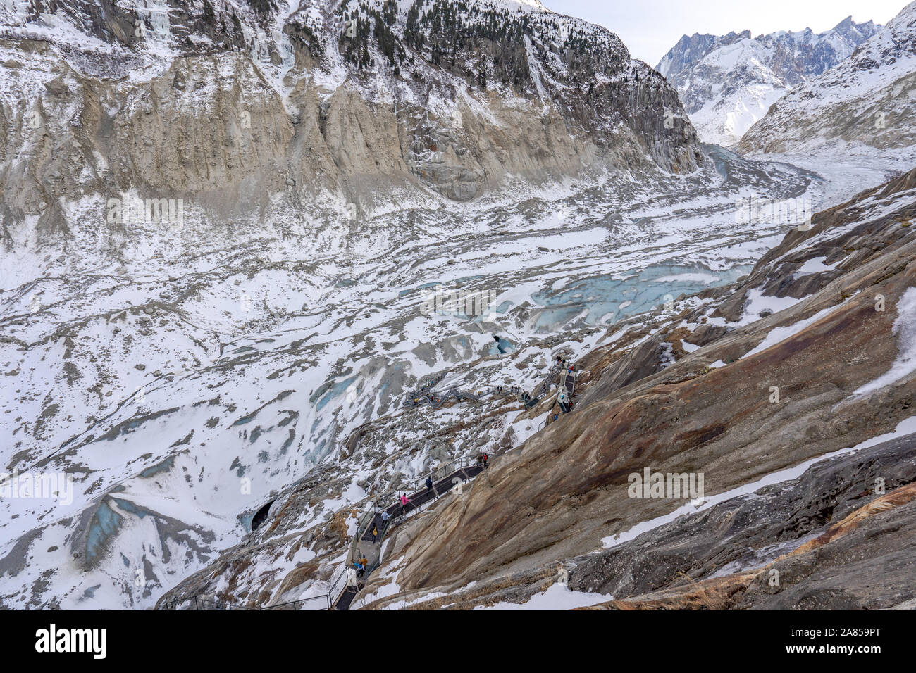 Montenvers cave mer de glace immagini e fotografie stock ad alta  risoluzione - Alamy