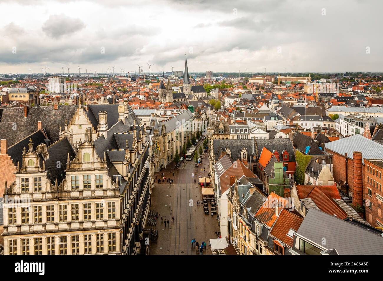 La città di Gand centro storico panorama da Belfort Gent Campanile, Regione fiamminga, Belgio Foto Stock