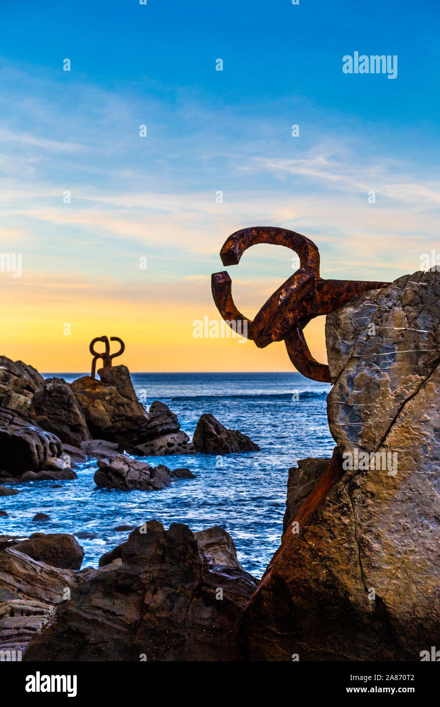 'Il pettine del vento" (Peine del Viento XV) sculture di Eduardo Chillida a San Sebastian, Spagna Foto Stock