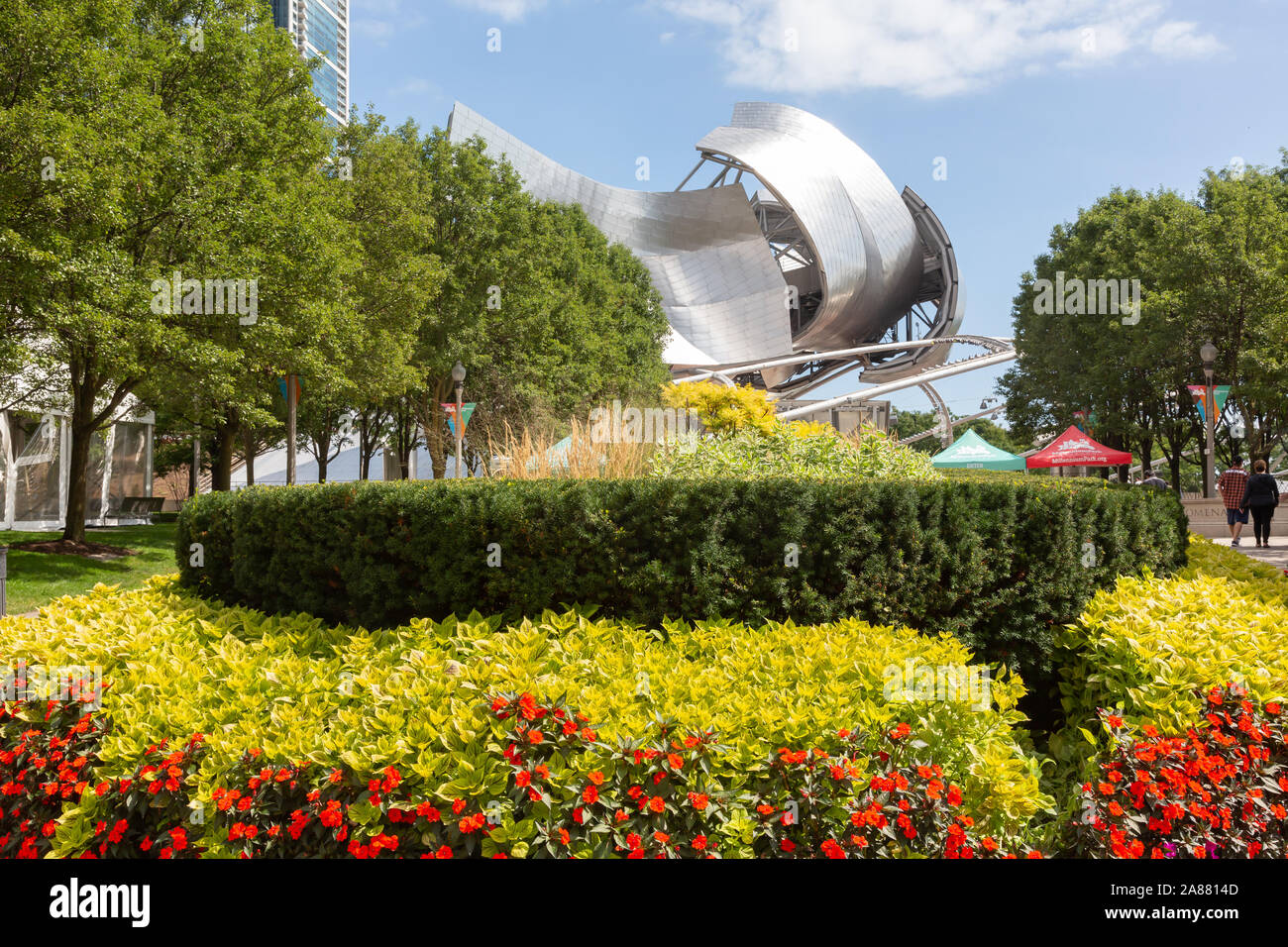 Jay Pritzker Pavilion, il Millennium Park, il Loop e Chicago Foto Stock