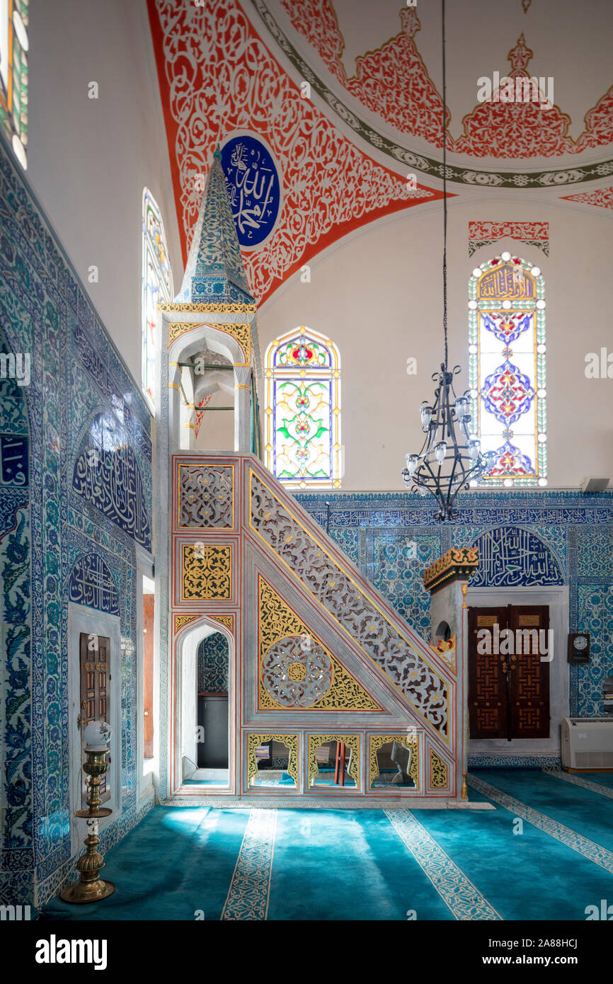 La Moschea Çinili, Orta valido? moschea o Mahpeyker Kösem valido? La Moschea del Sultano, Uskudar, Istanbul, Turchia Foto Stock