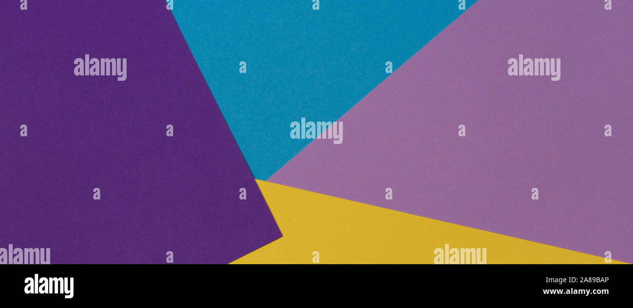 Geometrica astratta sfondo della carta con un elegante luce blu, rosa, viola la carta di colore sfondo texture Foto Stock