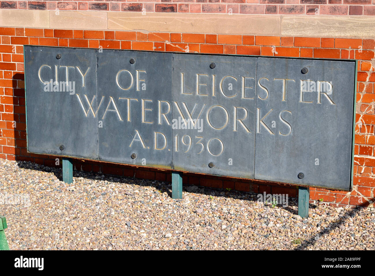 Segno per la città di Leicester Waterworks, Abbey Pumping Station il Museo della Scienza e della tecnologia, copre il lavaggio & liquame, trasporti, sanità pubblica. Foto Stock