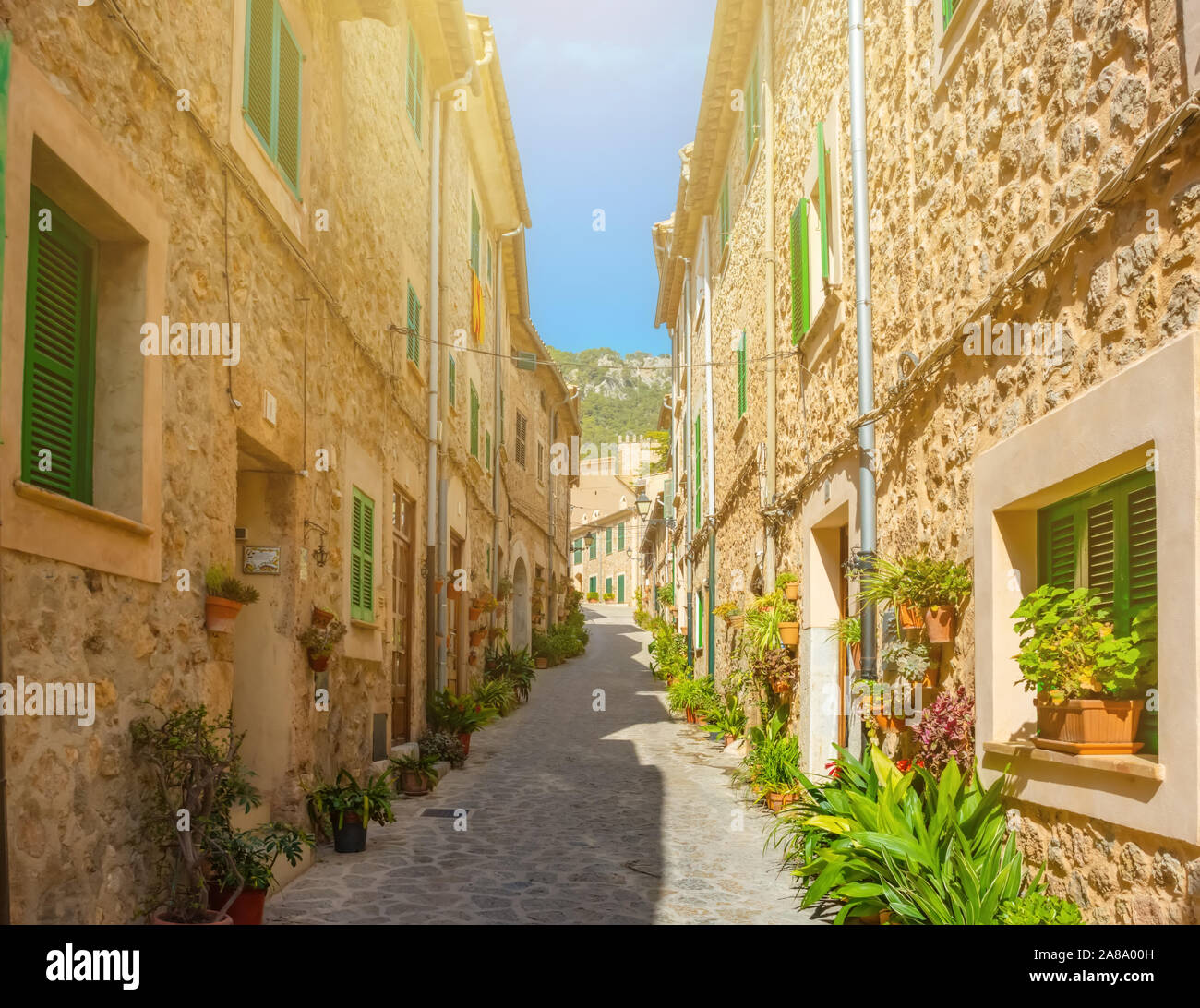 All'aperto Valldemossa, vecchio famoso villaggio mediterraneo di isola di Maiorca Valldemossa, Mallorca, Spagna Foto Stock