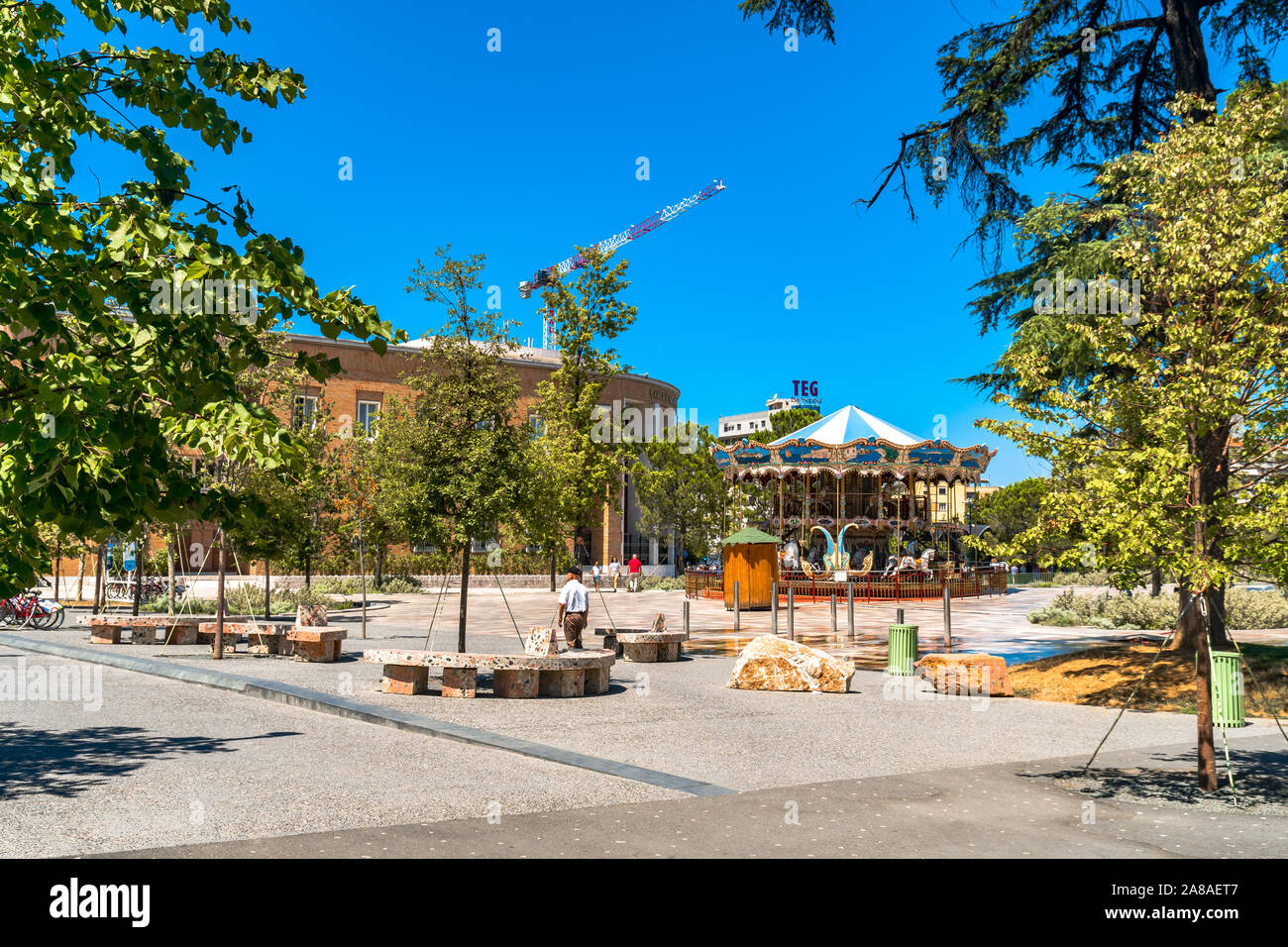 TIRANA, ALBANIA - 6 agosto 2019 : città centrale Piazza Skanderbeg. La maggior parte dei popolari luogo turistico a Tirana. Foto Stock