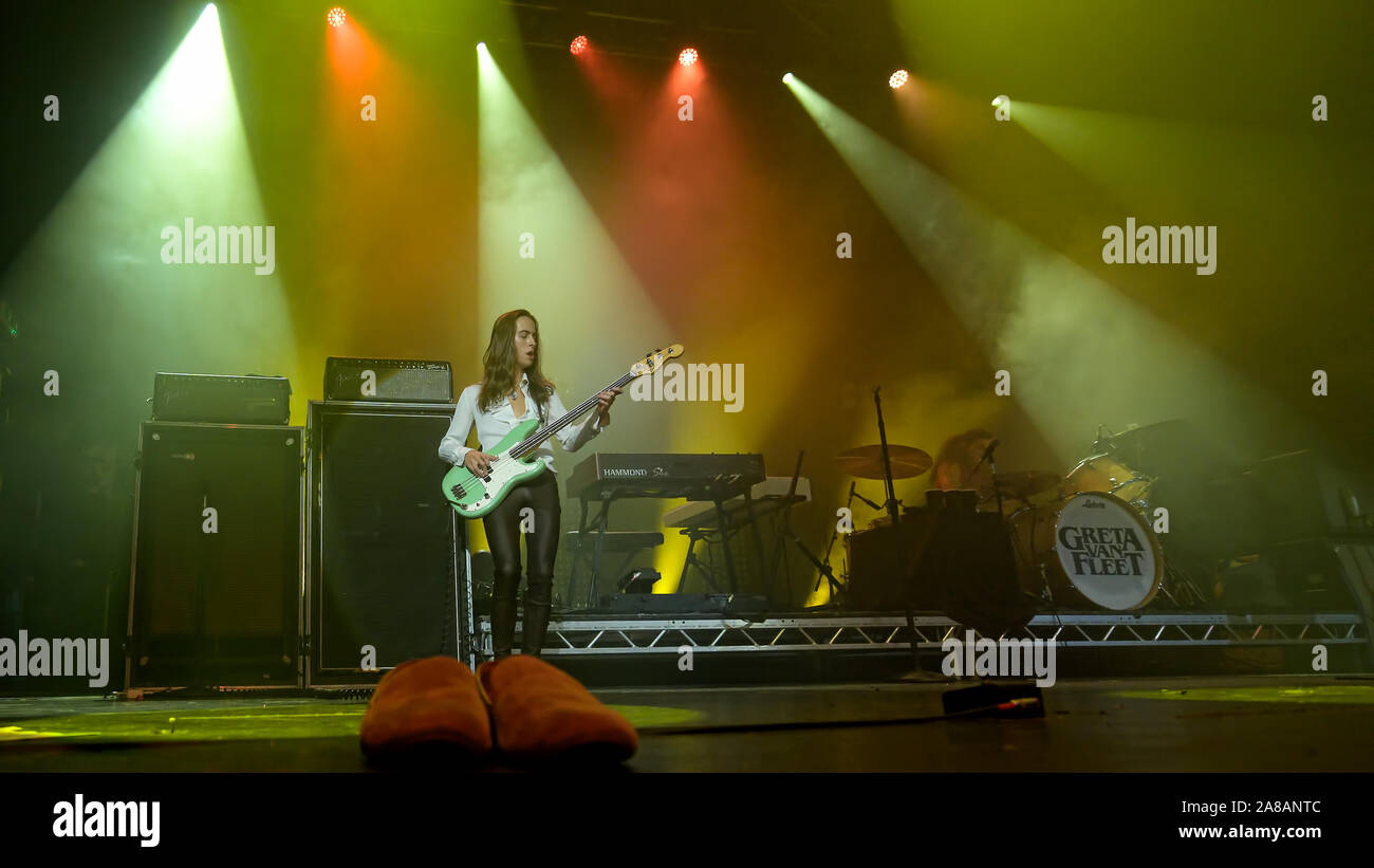 6 novembre 2019, Glasgow, Regno Unito. American rock band Greta Van Fleet portare loro rétro in stile rock a Glasgow la O2 Academy - Credito Stuart Westwood Foto Stock