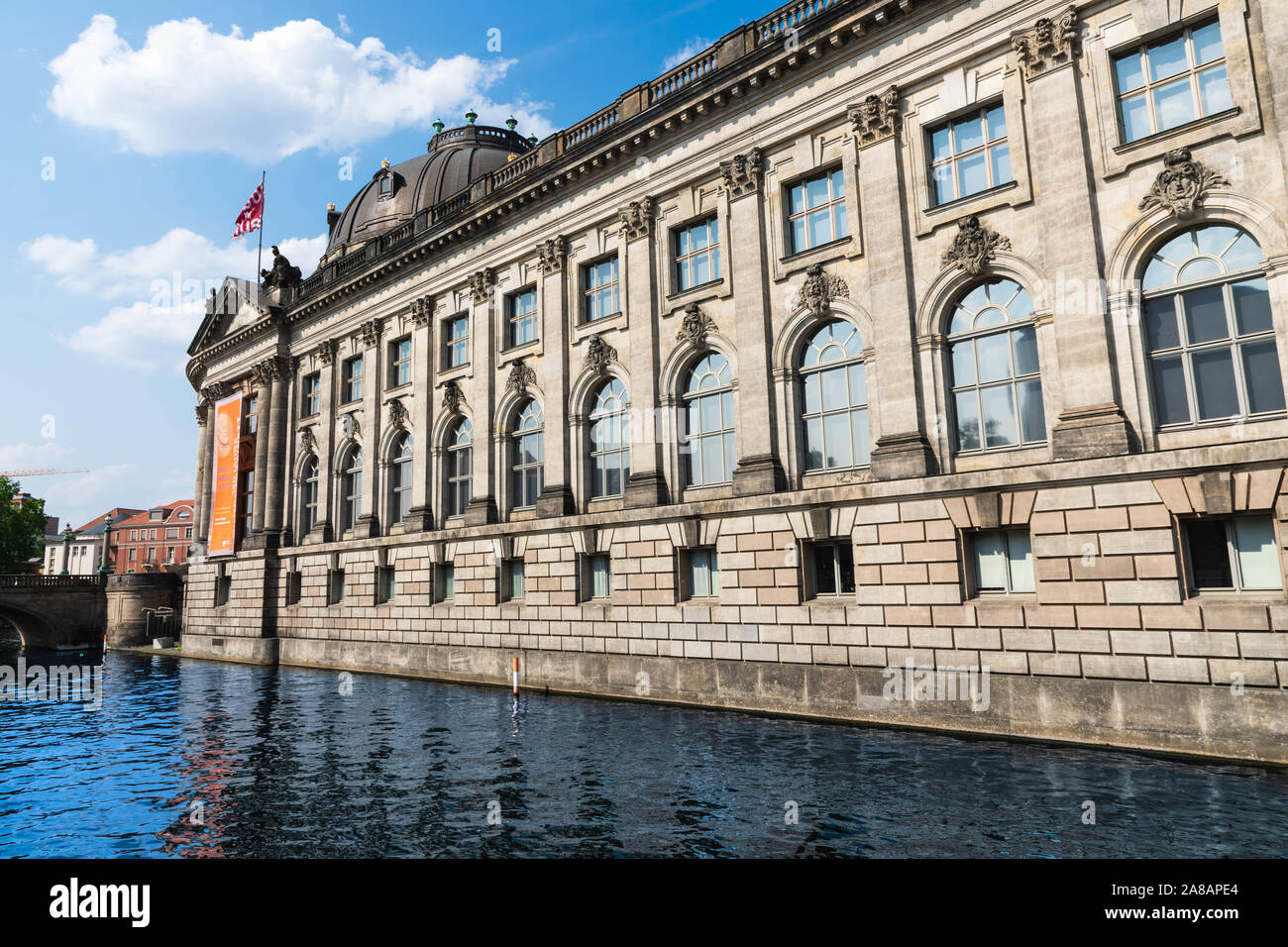 Il Bode Museum, progettato dall architetto Ernst von Ihne e completato nel 1904. Originariamente chiamato il Kaiser Friedrich Museum dopo l'Imperatore Federico. Foto Stock