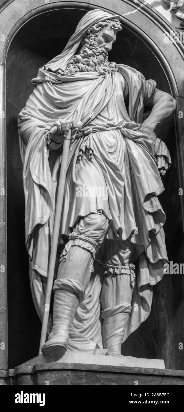 Praga, Repubblica Ceca - 12 ottobre 2018: La statua barocca di San Gioacchino in San Francesco di Assisi chiesa probabilmente da Konrad Max Süssner . Foto Stock