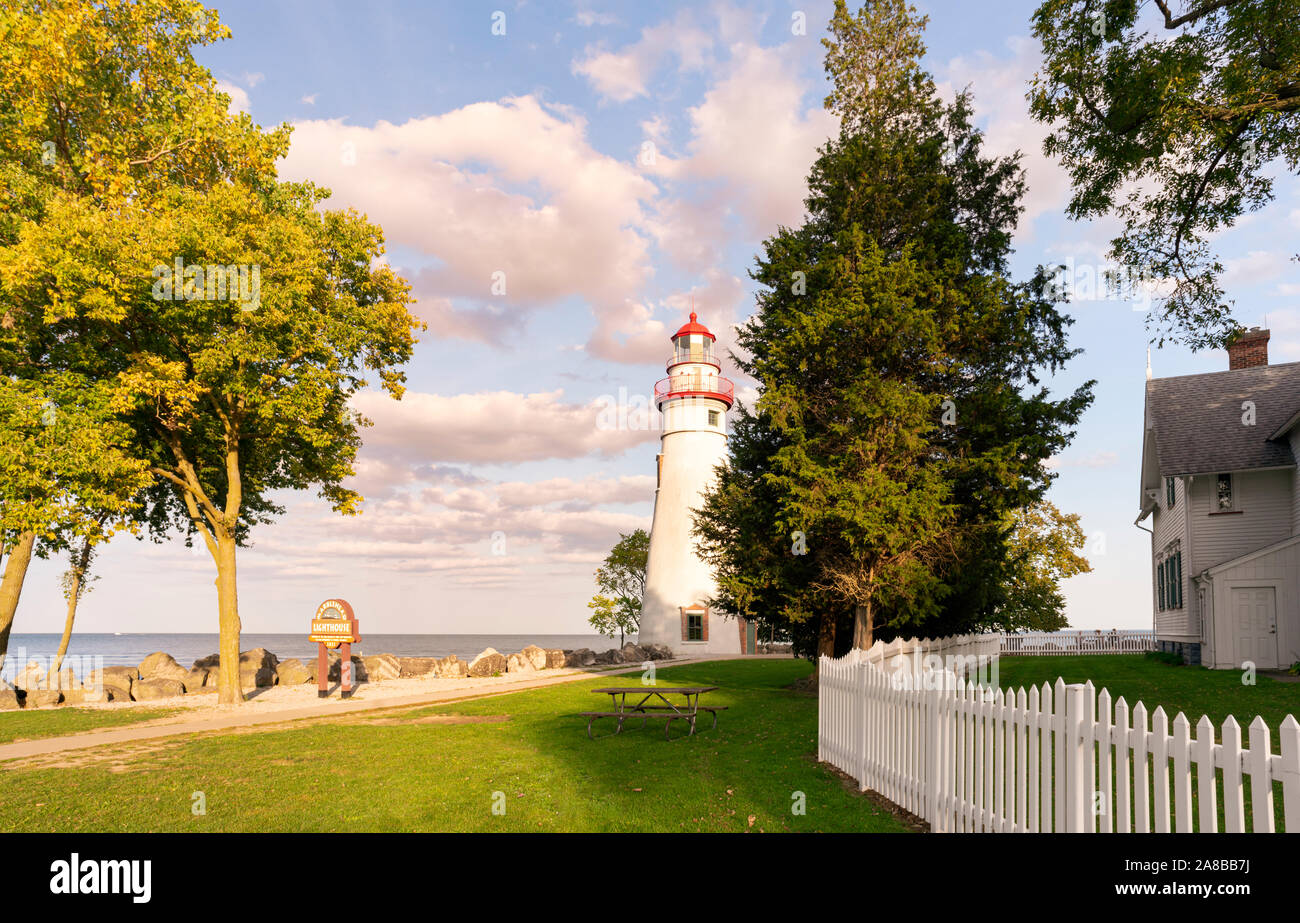 Marblehead faro e custodi della casa, Marblehead faro del parco statale, Ohio viaggi e turismo bellissimo paesaggio panoramico ad alta risoluzione di immagine Foto Stock