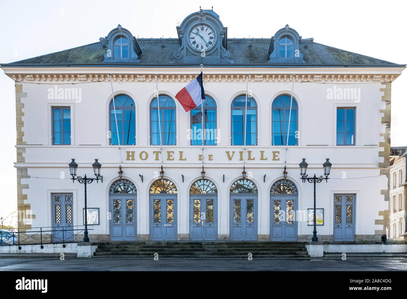 Honfleur, Normandia, Francia, il municipio nel centro Foto Stock