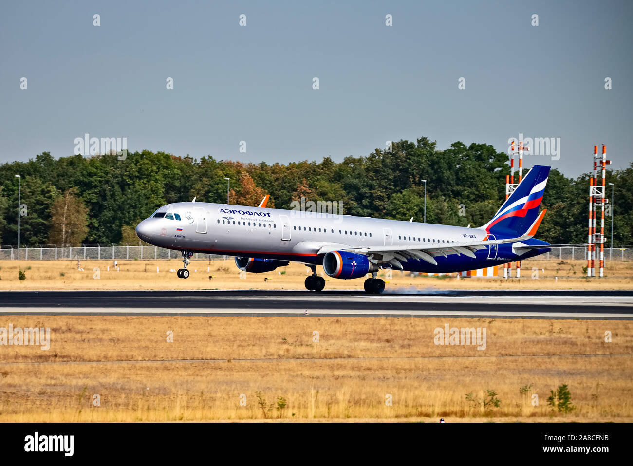 Francoforte, Hesse/Germania - 29 agosto 2019Aeroflot (aeromobili Airbus A321 - VP-BEA) sulla pista di nord-ovest dell'aeroporto di Francoforte Foto Stock