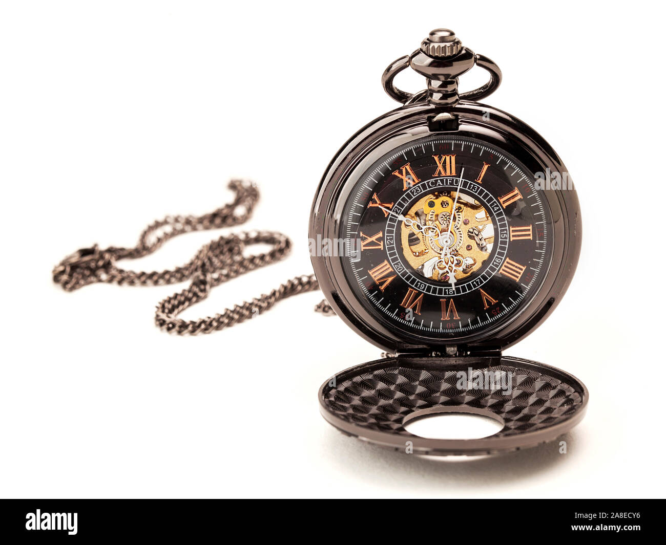 Moderno nero ornati pocket watch e la catena. Foto Stock