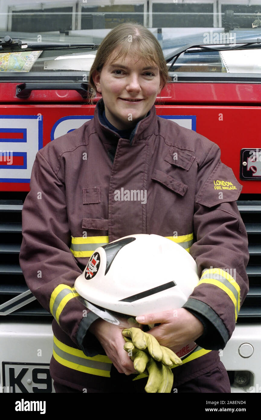 Dany cotone, pompiere, come una stazione di ufficiale 2001. Foto Stock