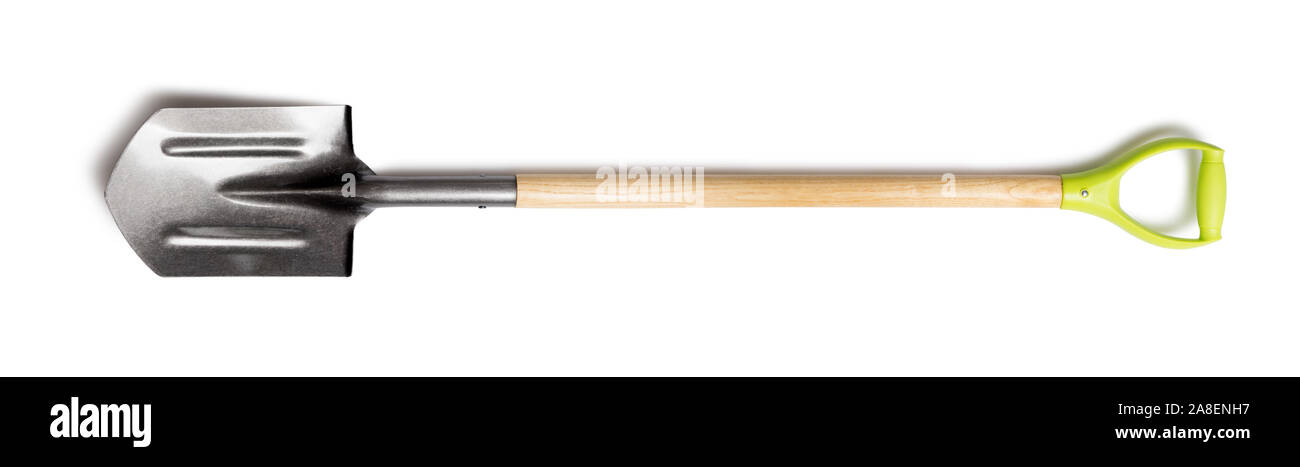 Pala a forcella con un manico di legno isolato su sfondo bianco. Metal Work attrezzo con manico in legno Foto Stock