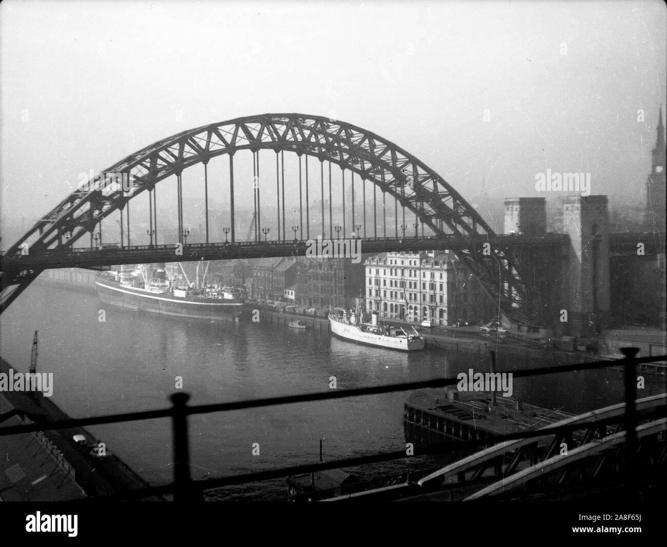 Il Tyne Bridge Newcastle sul Tyne 1952 Foto Stock