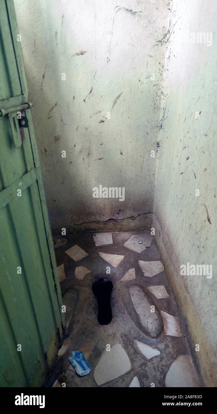 Squat africana wc Etiopia Foto Stock