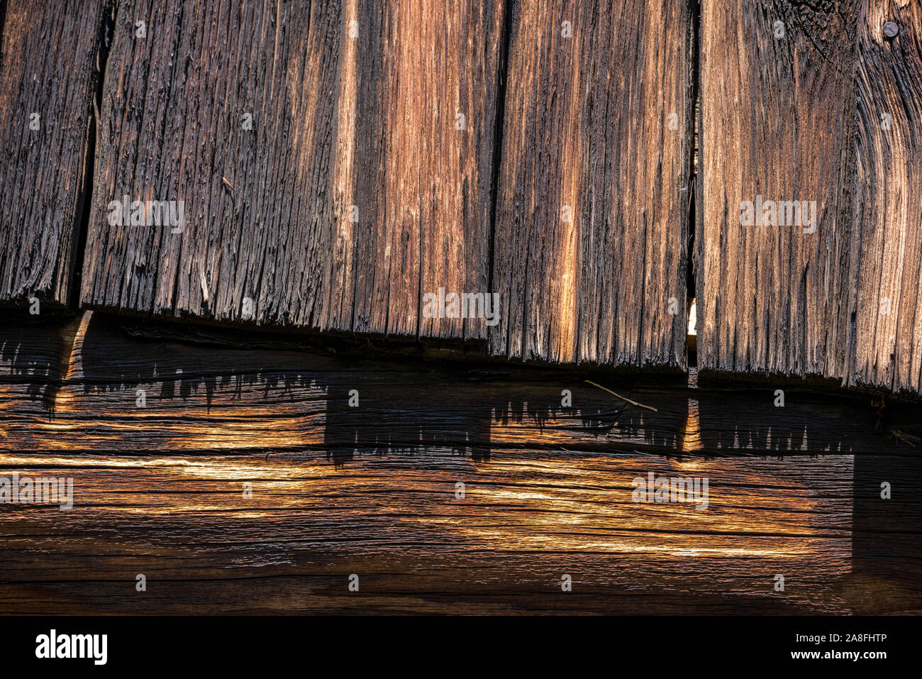 Schierandosi a spiovente sulla storica Fred Riddle House in Oregon orientale. Foto Stock