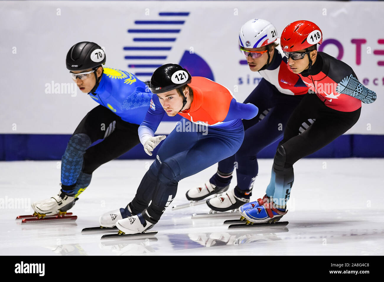 Montreal, Quebec. 08 Nov, 2019. Cercare su Peter Murphy (LUX) durante l'ISU WORLD CUP II a Maurice-Richard Arena di Montreal, in Quebec. David Kirouac/CSM/Alamy Live News Foto Stock