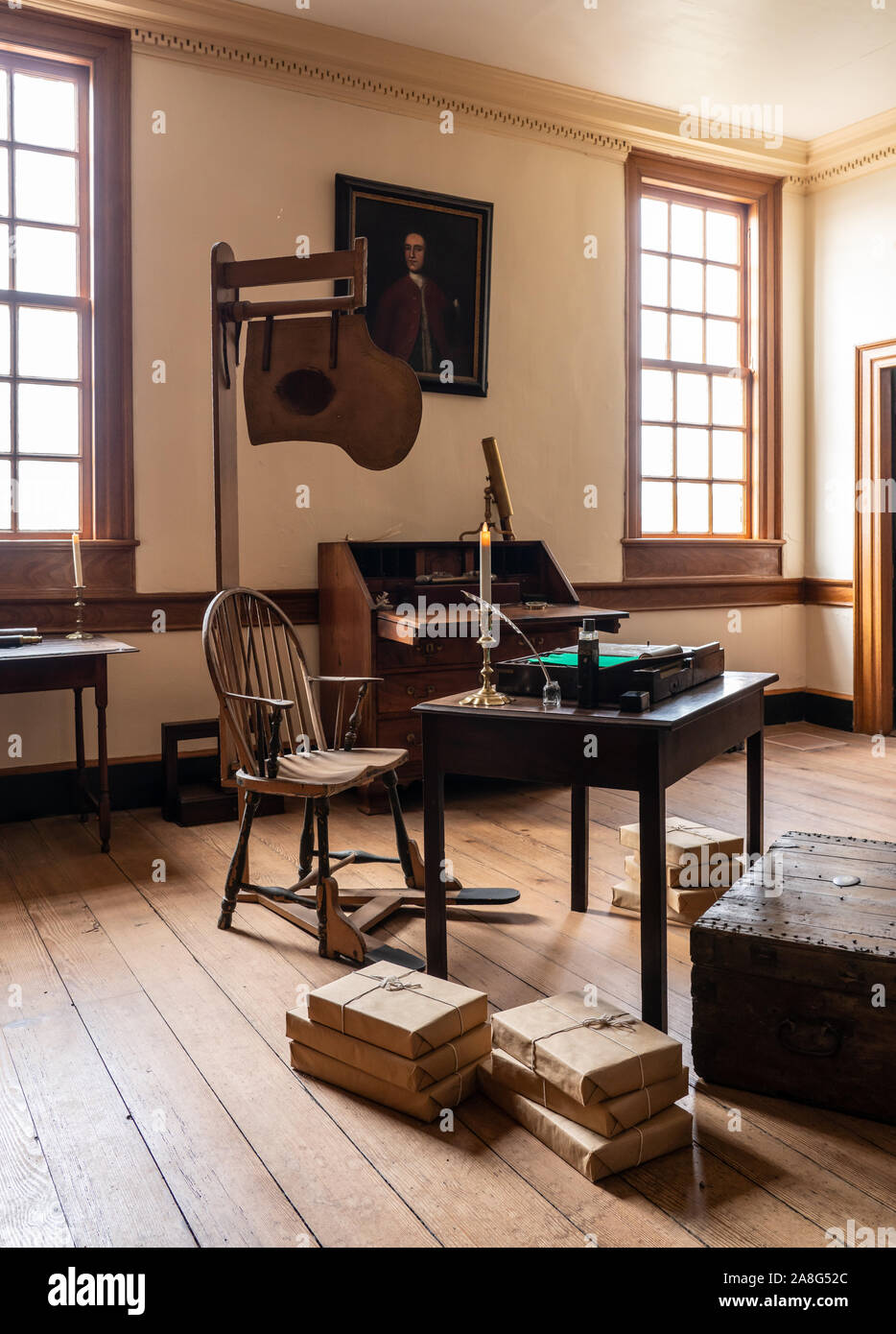 Mount Vernon, VA - 5 Novembre 2019: Ufficio o studio all'interno di George Washington home a Mt Vernon Foto Stock Mount Vernon, VA - 5 Novembre 2019: Ufficio o studio all'interno di George Washington home a Mt Vernon Foto Stock