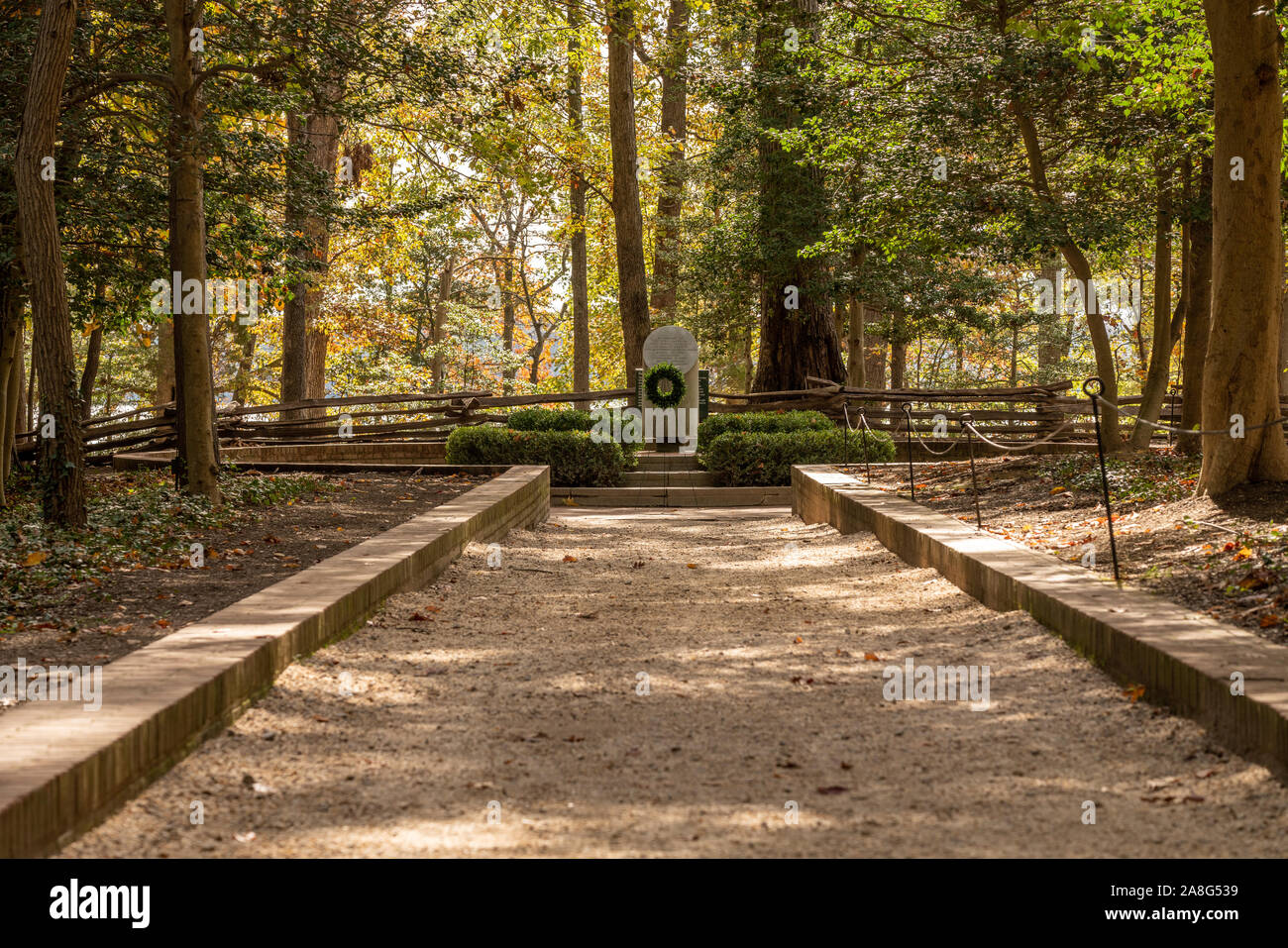 Mount Vernon, VA - 5 Novembre 2019: Memoriale al popolo schiavo in estate di George Washington in Virginia Foto Stock