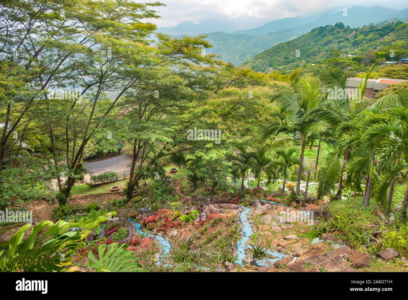 Il giardino all'Andoke Mariposario Santuario della Farfalle vicino a Cali, Colombia. Foto Stock