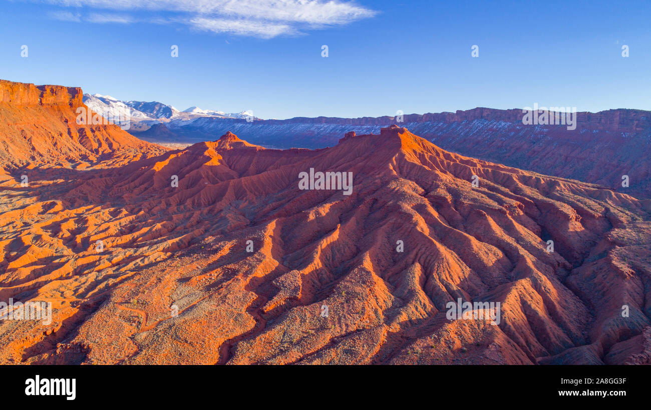 Badlands vicino al castello, la Valle del Fiume Colorado, Utah, nei pressi De La Sal Mountains, Moab Foto Stock