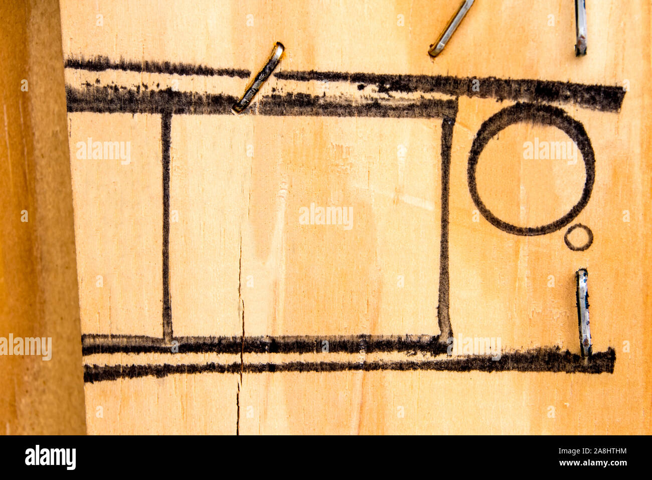 La texture e timbro sul lato di trasporto scatola di legno Foto Stock