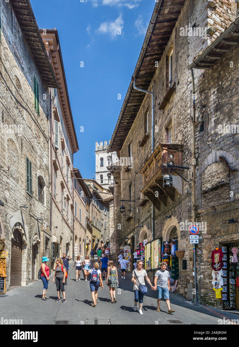 Antiche case di pietra in Via Portica, Assisi, Umbria, Italia Foto Stock