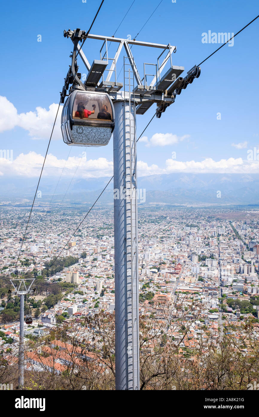 San Bernardo Funivia viaggia da e per la parte superiore del Cerro de San Bernardo a Salta Argentina Foto Stock