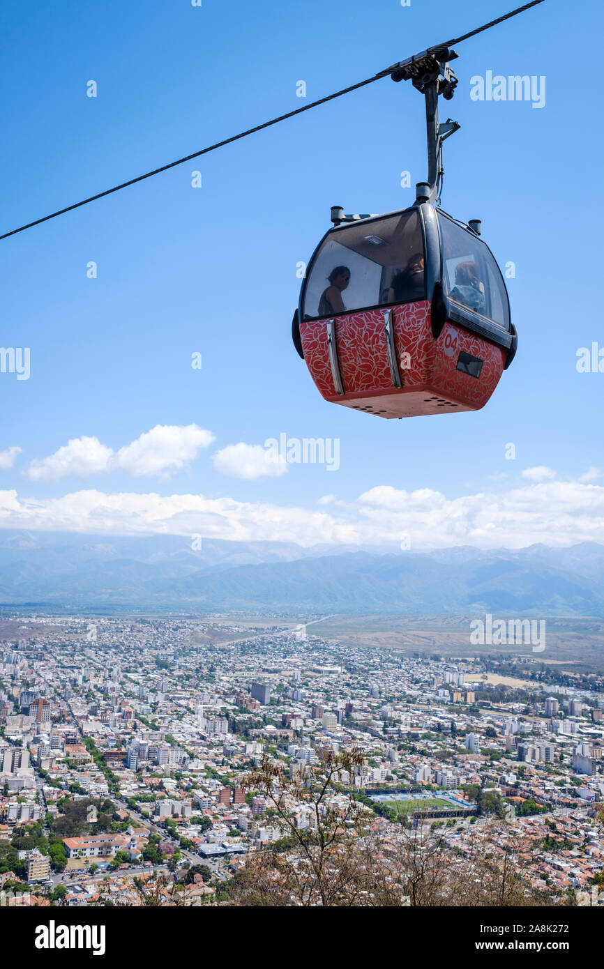 San Bernardo Funivia viaggia da e per la parte superiore del Cerro de San Bernardo a Salta Argentina Foto Stock