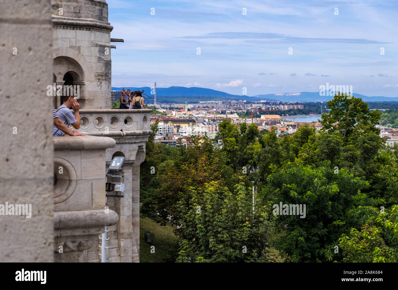 Budapest, Ungheria - 8 Agosto 2019: Vista di Budapest dal Bastione dei Pescatori Foto Stock