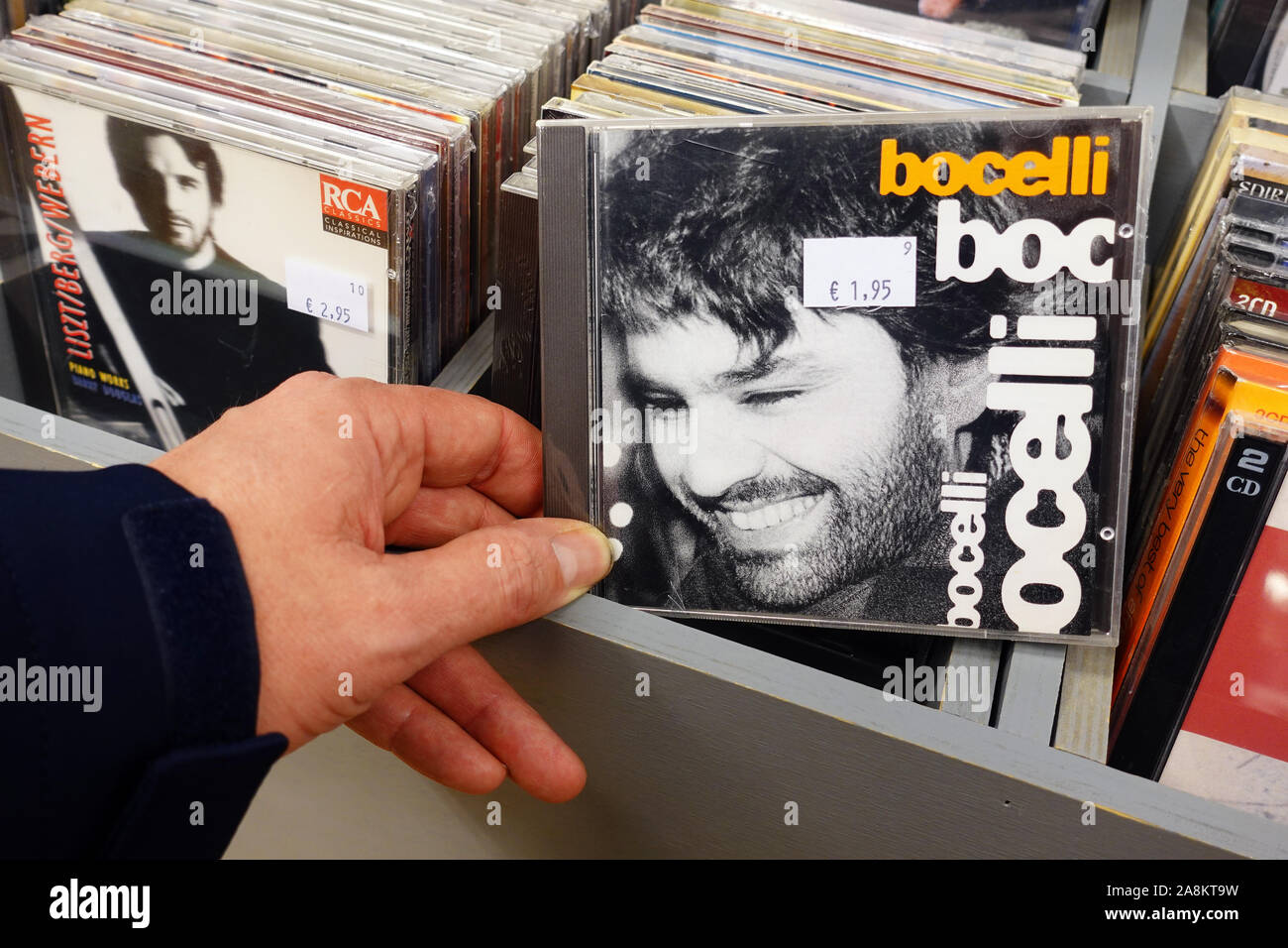 CD album in studio: Andrea Bocelli ‎- Bocelli Foto Stock