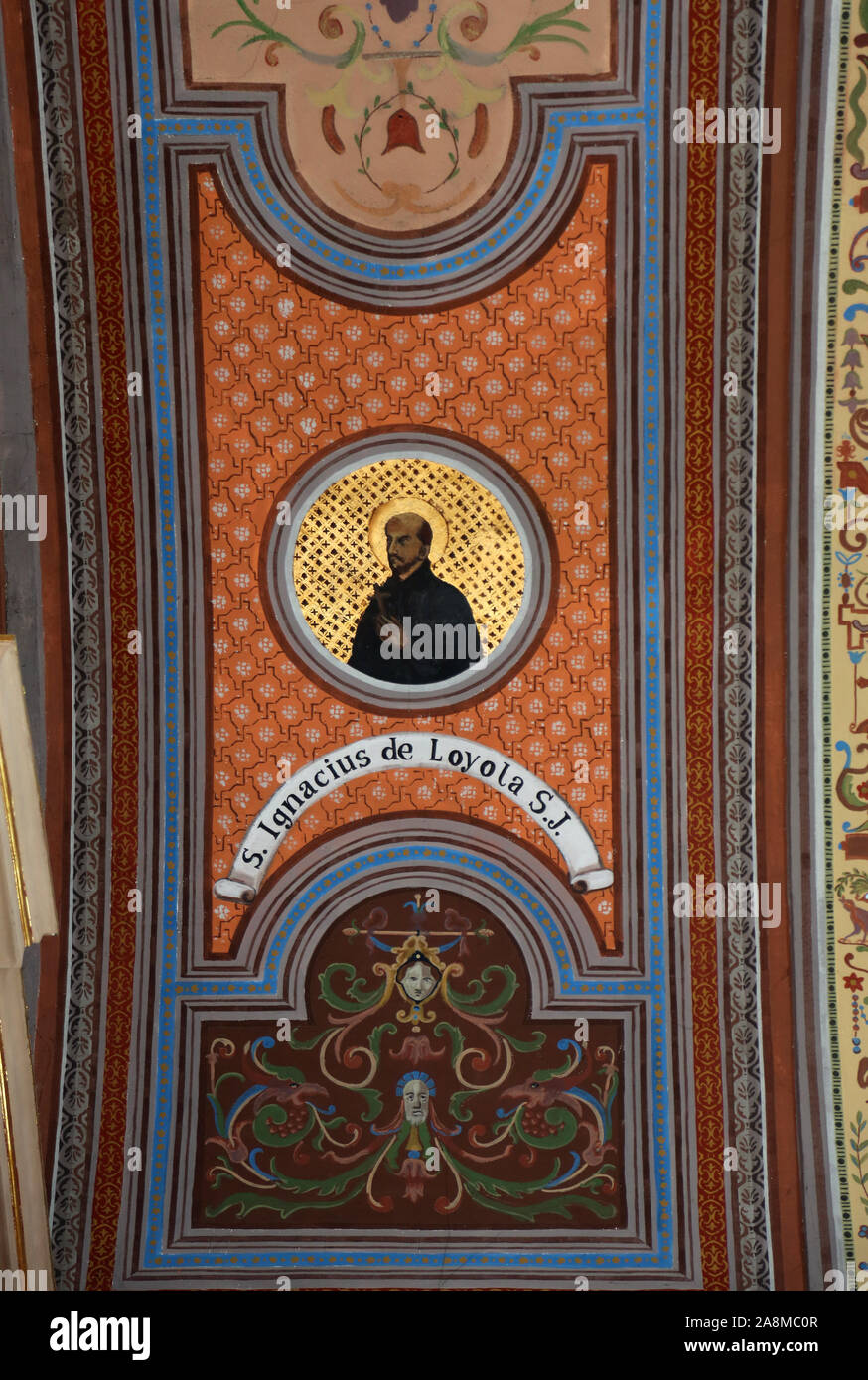 Sant Ignazio di Loyola, affresco sul soffitto della chiesa di San Luigi in Travnik, Bosnia Erzegovina Foto Stock