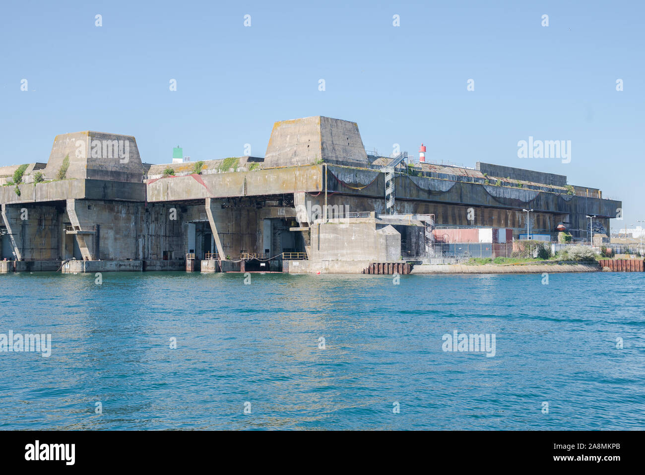 La base sottomarina nel Porto di Lorient, Morbihan in Bretagna Foto Stock