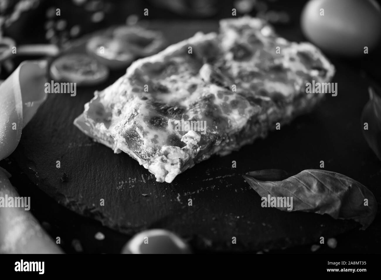 deliziose lasagne fatte in casa - con ingredienti freschi dopo una tradizionale ricevuta italiana Foto Stock