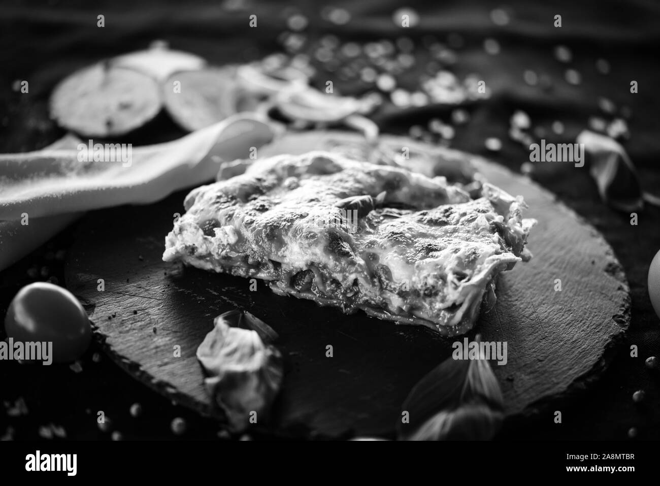 deliziose lasagne fatte in casa - con ingredienti freschi dopo una tradizionale ricevuta italiana Foto Stock