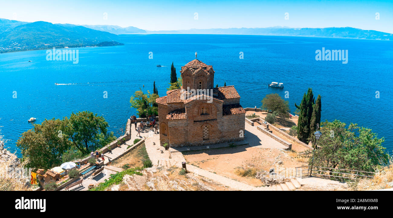 OHRID MACEDONIA - Agosto 7, 2019 : Vista di San Giovanni a Kaneo. È macedone Chiesa Ortodossa presso il lago di Ohrid. Foto Stock