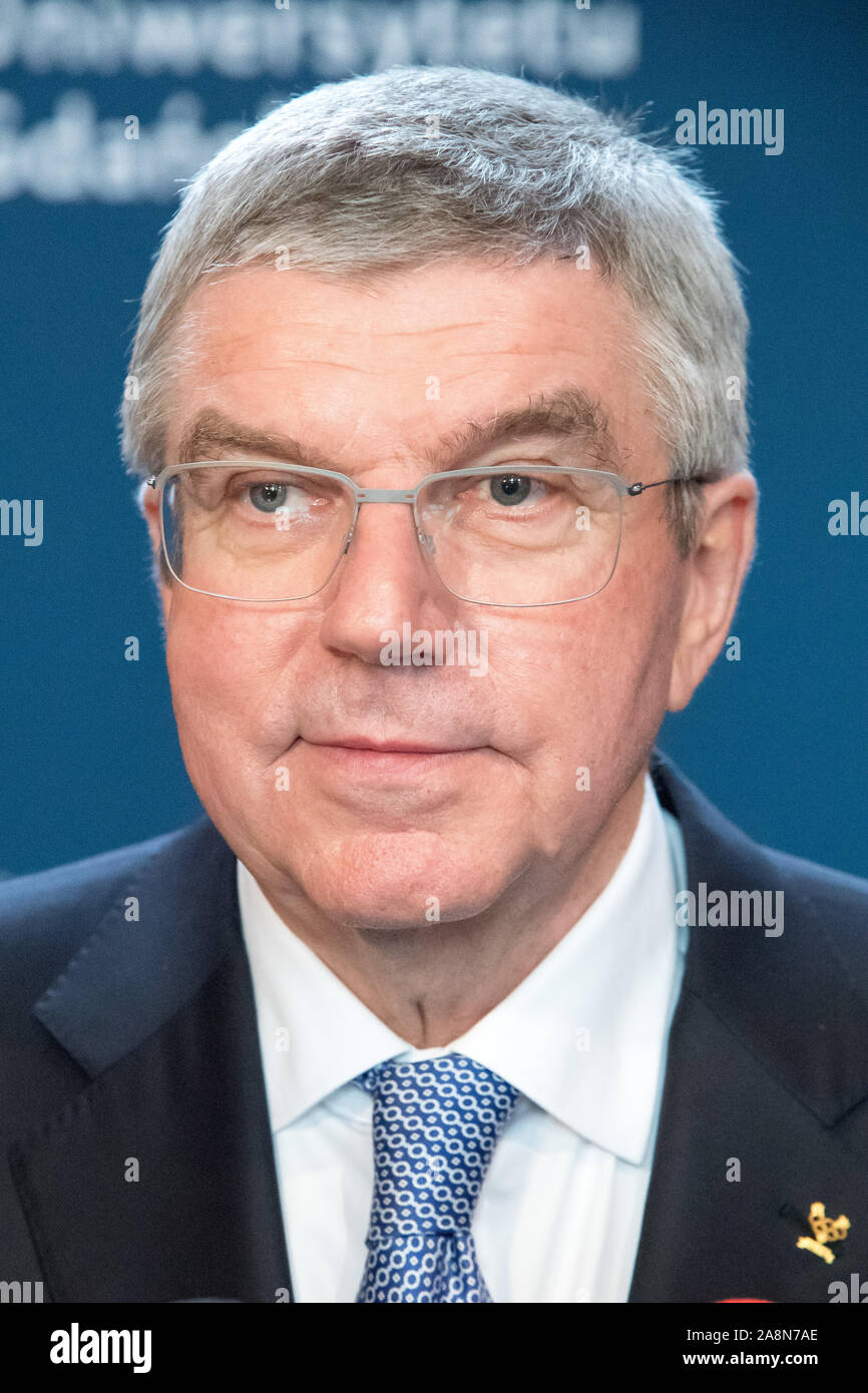 Thomas Bach, presidente del Comitato olimpico internazionale, in Gdansk, Polonia. 6 novembre 2019 © Wojciech Strozyk / Alamy Stock Photo Foto Stock