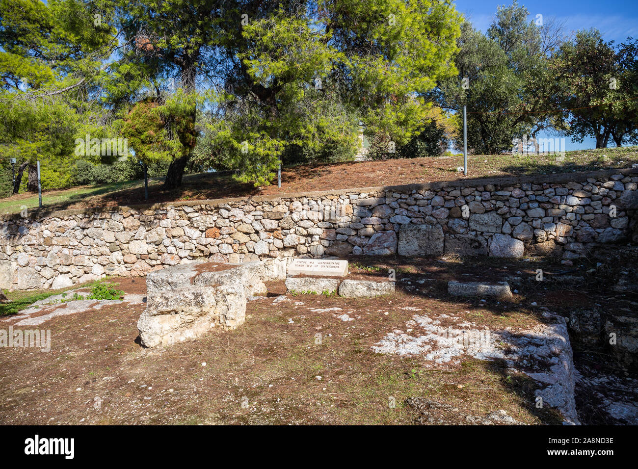 Rovine di antiche Pnice - il luogo era nata la democrazia, Atene, Grecia Foto Stock