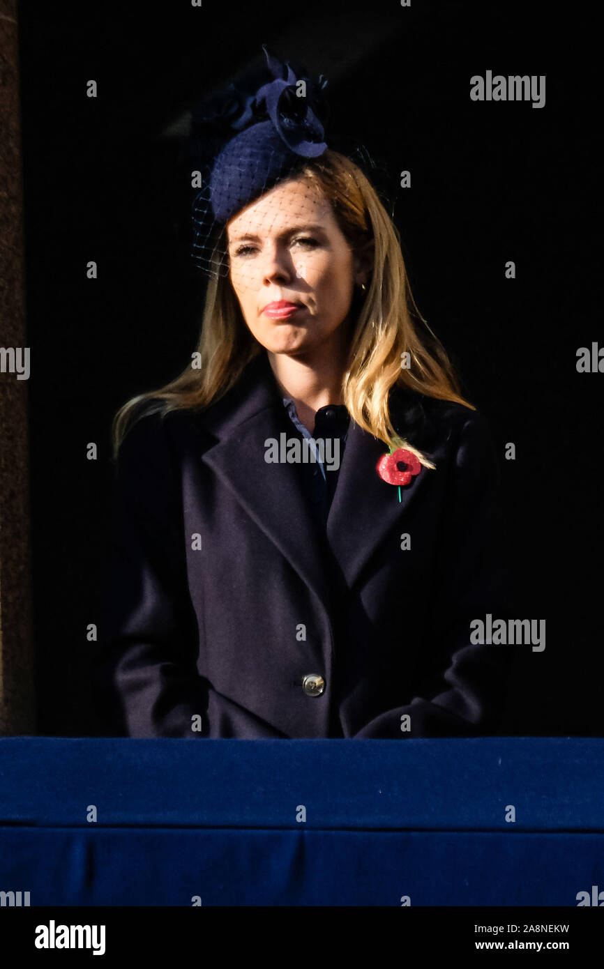 Whitehall, Londra, Regno Unito. Il 10 novembre 2019. Carrie Symonds assiste il Servizio Nazionale del ricordo presso il Cenotafio. Carrie Symonds è il primo ministro, Boris Johnson's ragazza. Foto di Julie Edwards./Alamy Live News Foto Stock