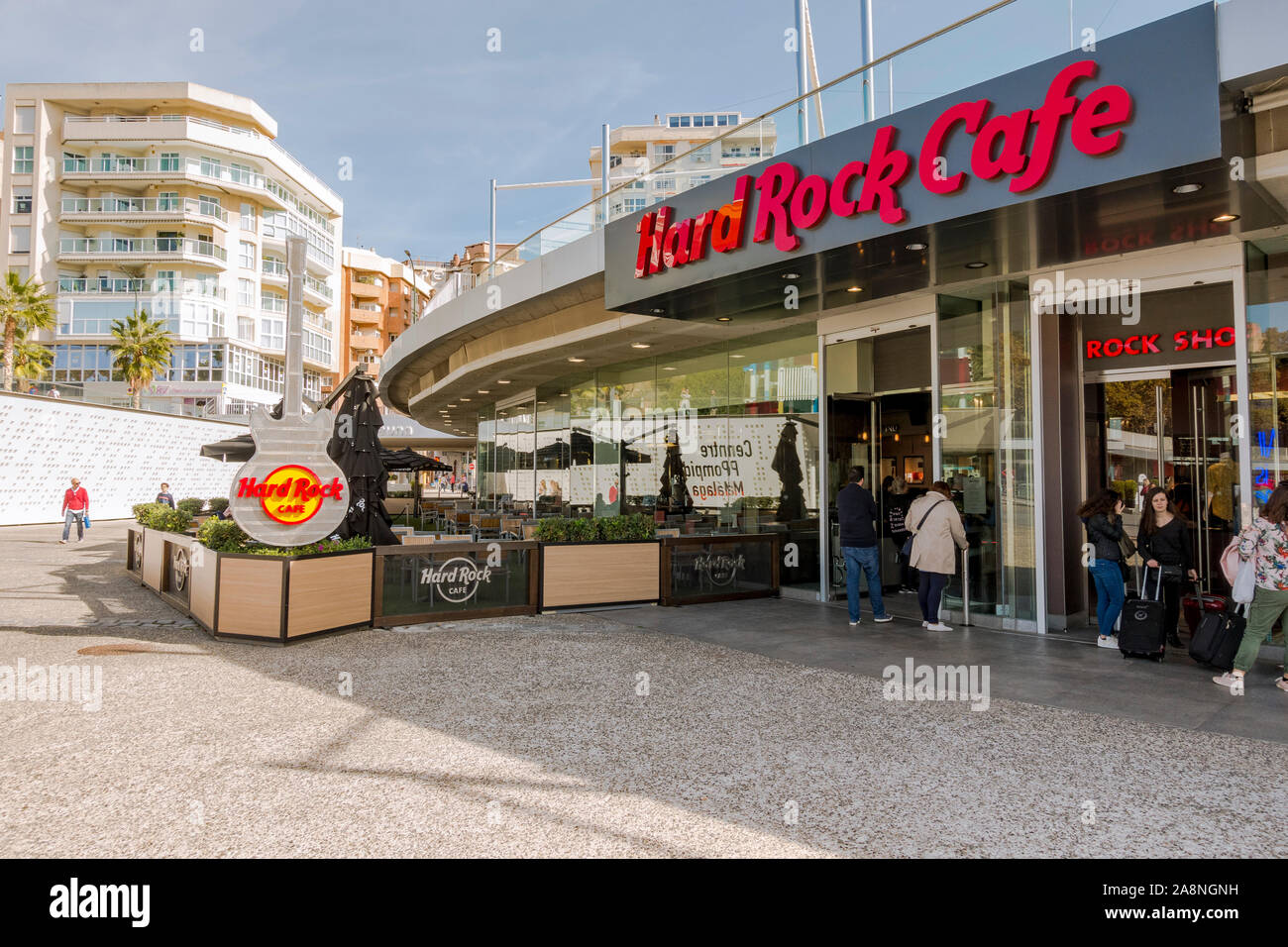 Hard rock cafe Malaga, Muelle Onu, porto di Malaga, in Andalusia Malaga Spagna. Foto Stock