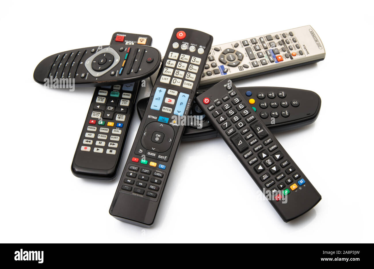Isolate il controllo remoto di gruppo su sfondo bianco Foto Stock