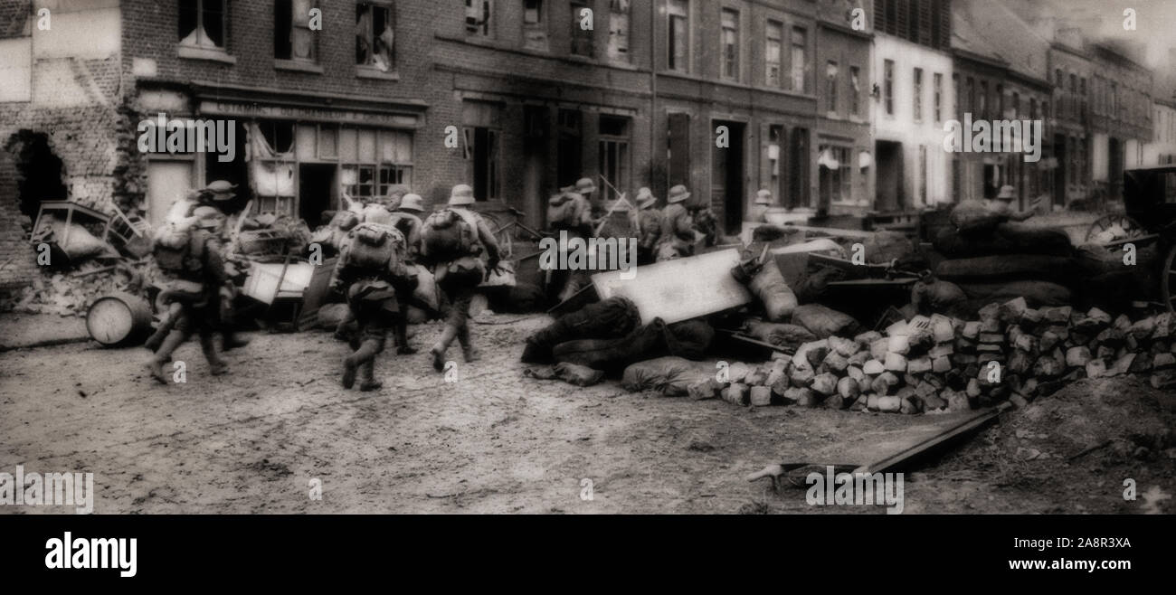 Durante la battaglia di Bailleul, 13-15 aprile 1918, le truppe tedesche ha spinto in avanti, a prendere Bailleul, 12 chilometri (7.5 miglia) ad ovest di Armentières, nonostante la crescente resistenza britannica. Solo nel tardo pomeriggio del 16 aprile, ha fatto le truppe tedesche iniziano a chiudersi fino alla nuova linea ma le truppe britanniche nella battaglia zona facilmente respinto la fanteria tedesca. Foto Stock