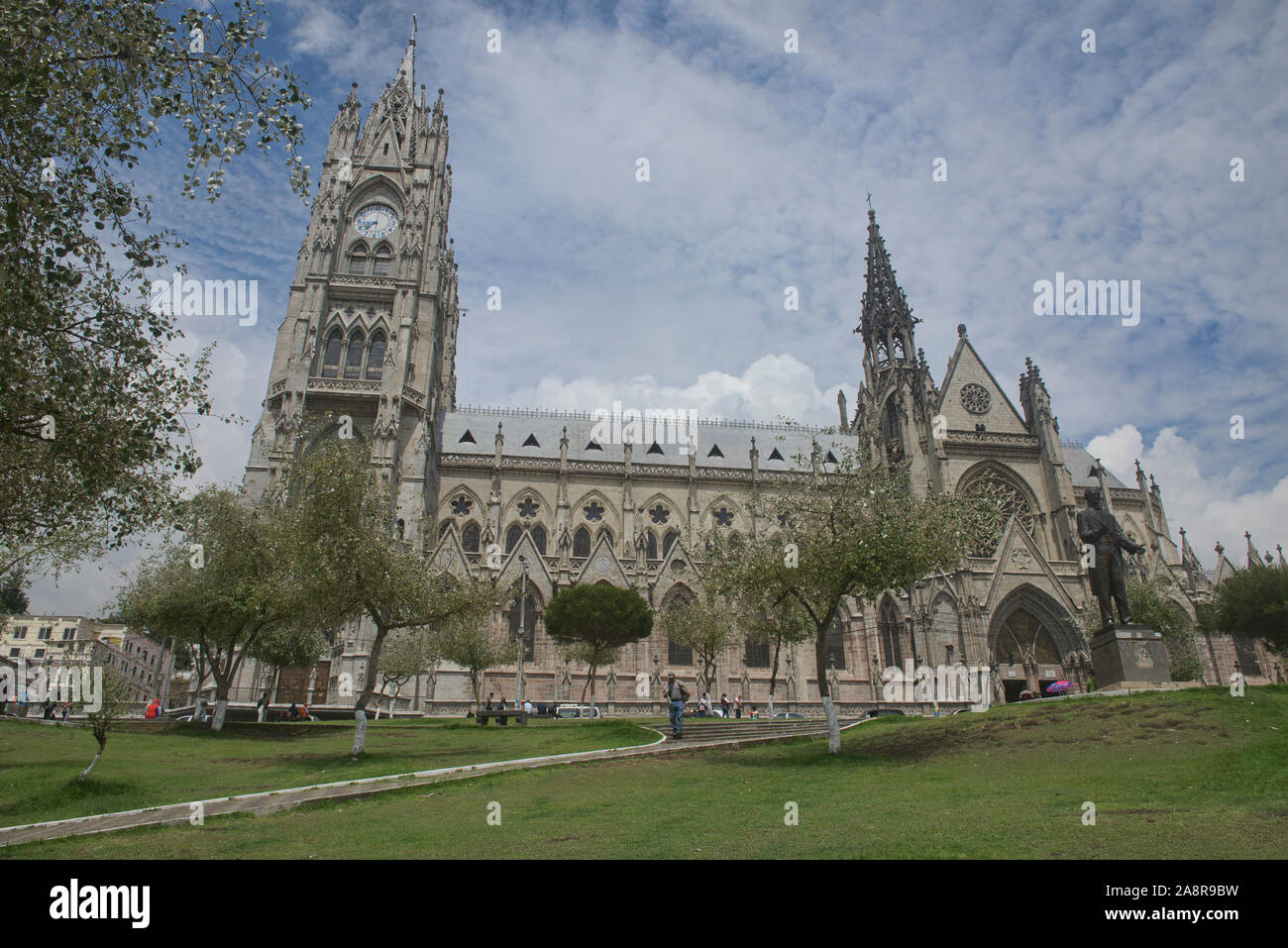 L'imponente Basilica del Voto Nazionale (Basílica del voto Nacional), Quito Ecuador Foto Stock