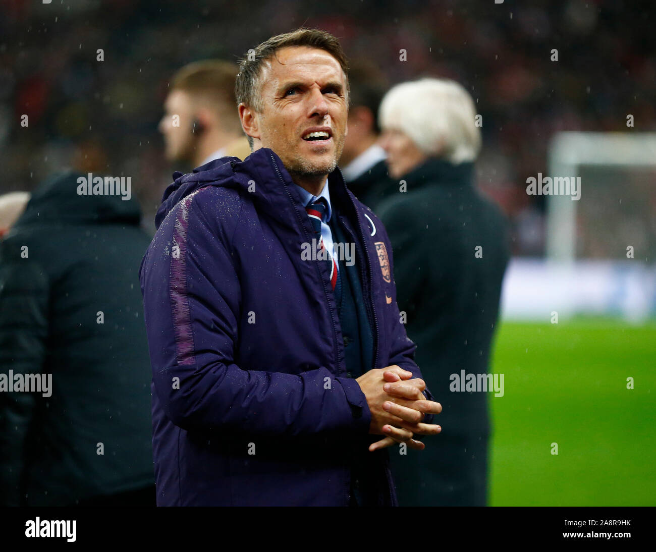 Londra, Inghilterra. Novembre 09: Phil Neville manager dell'Inghilterra donne durante le donne amichevole internazionale tra le donne in Inghilterra e in Germania le donne a W Foto Stock