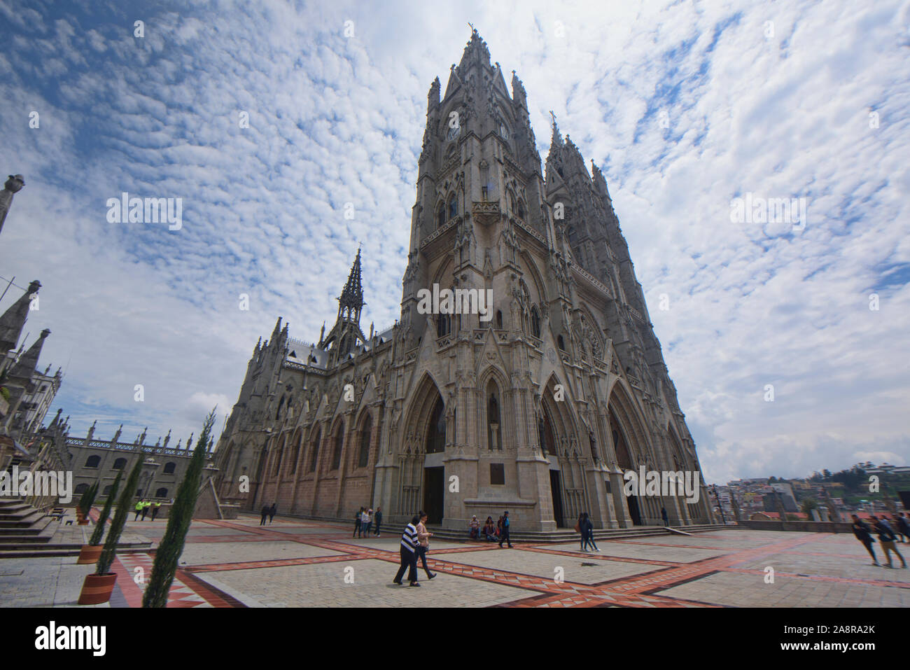 L'imponente Basilica del Voto Nazionale (Basílica del voto Nacional), Quito Ecuador Foto Stock